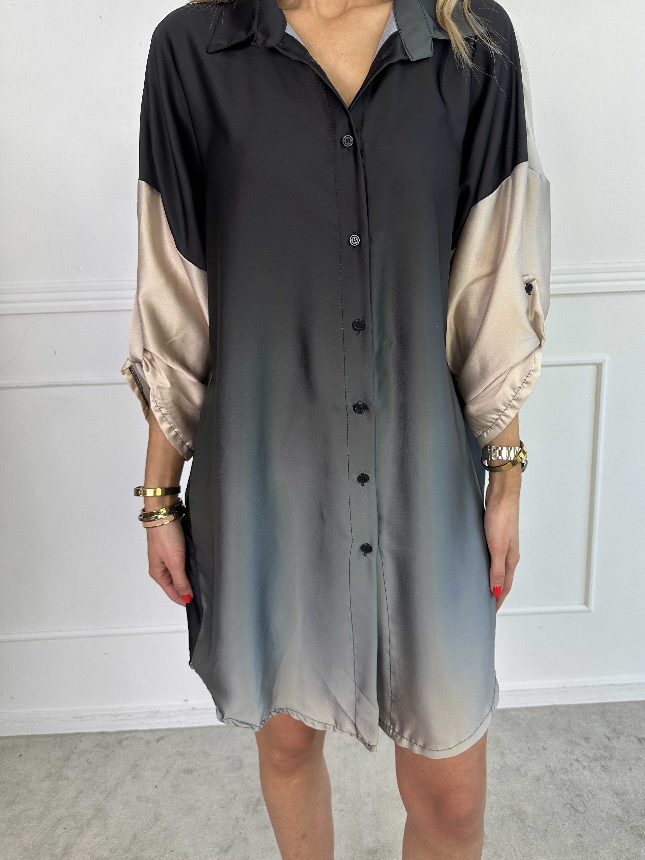 Camilia - Flerfarvet skjortekjole i løs pasform